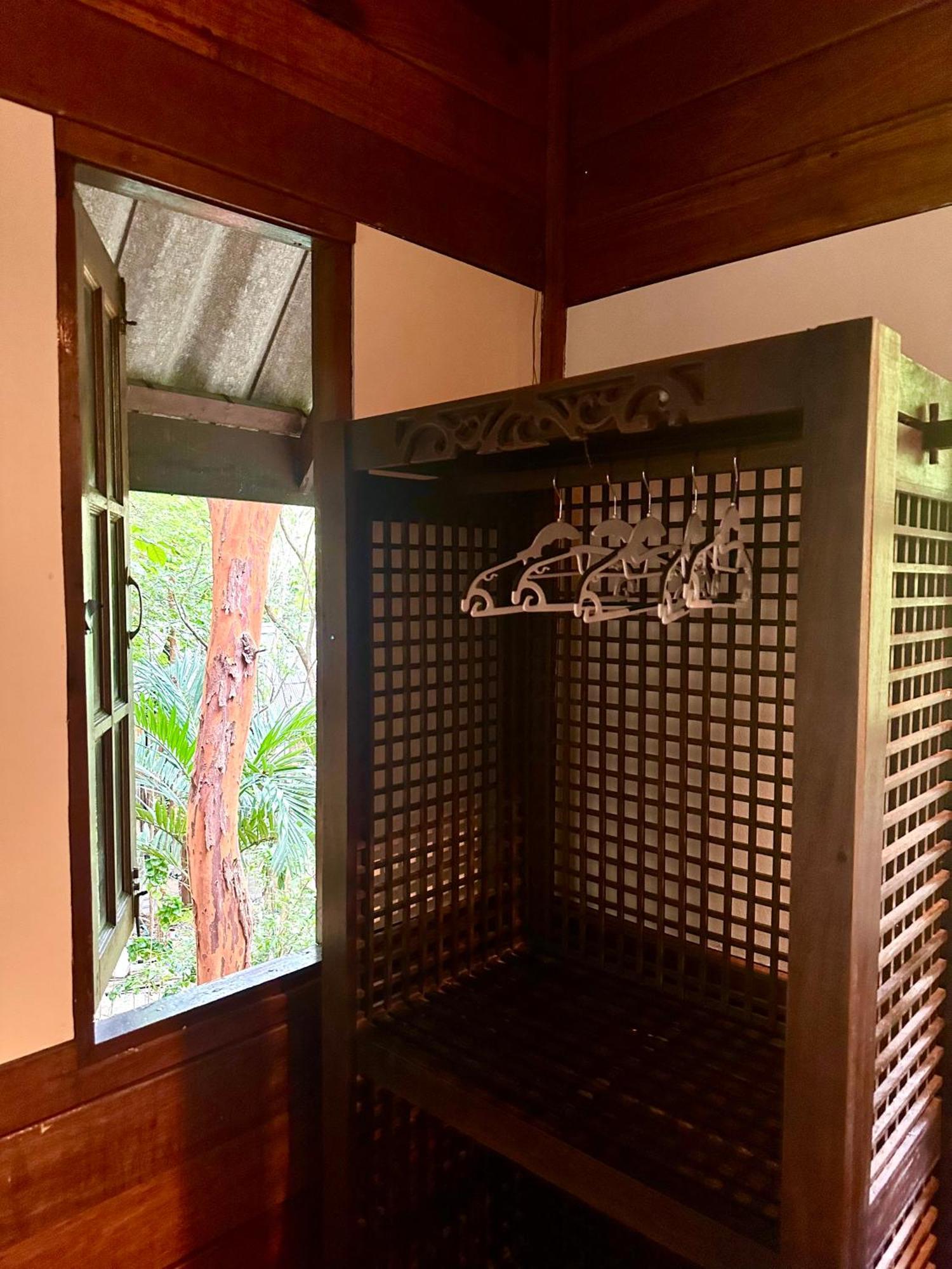 帕岸岛 Bambu Huts酒店 外观 照片